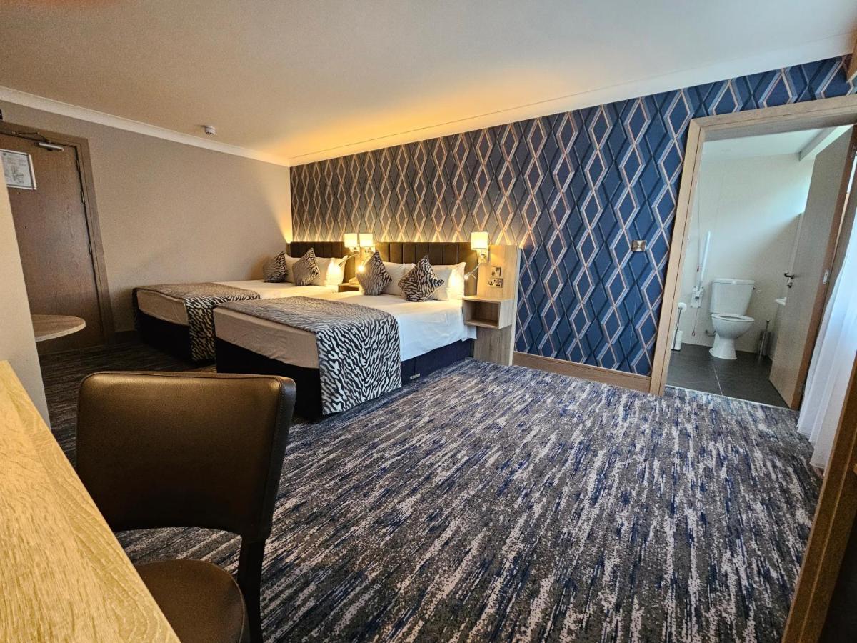 Rochestown Lodge Hotel ダン・レアリー エクステリア 写真
